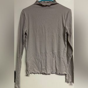 Grey turtleneck